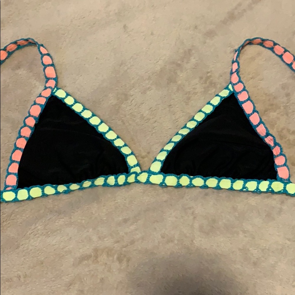Bikini top